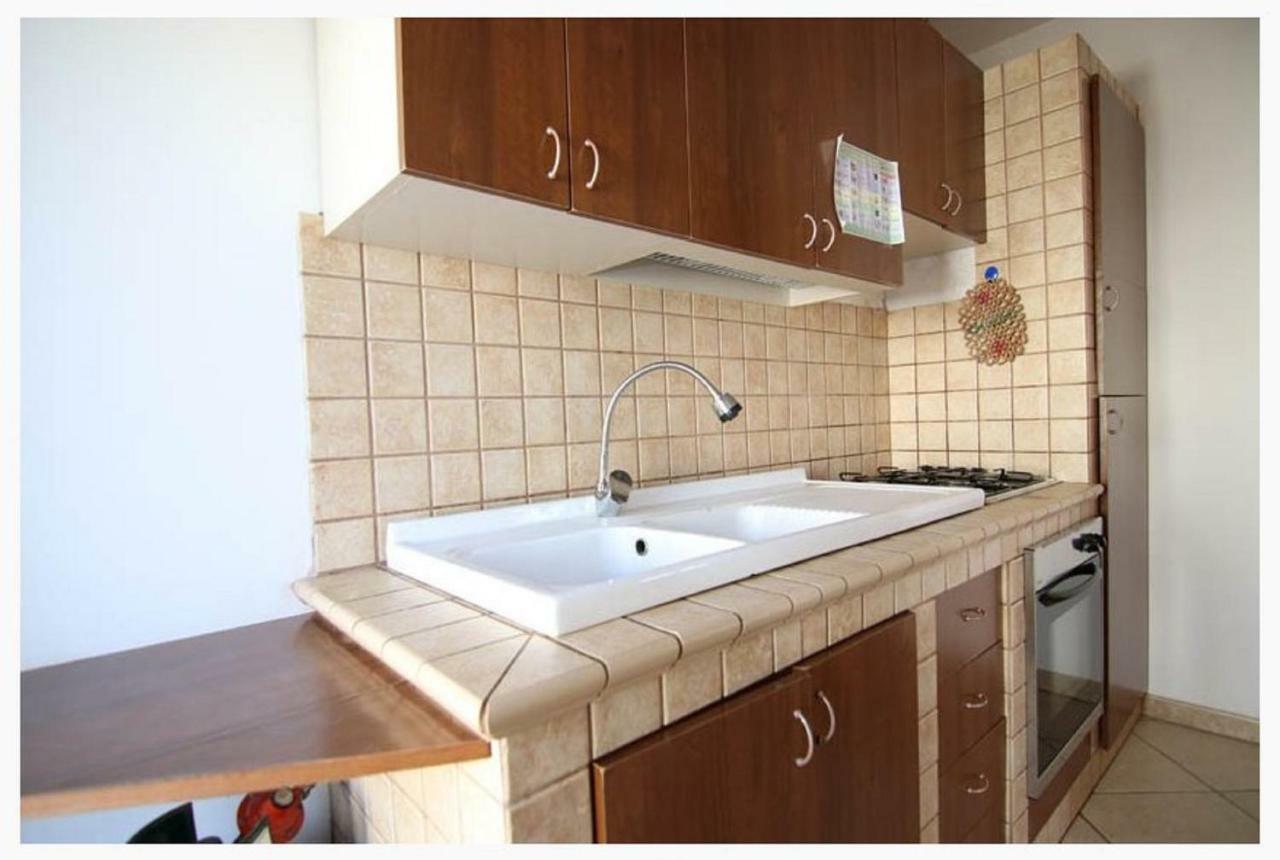 Villette Ninfee مارينا دي مانكافيسا المظهر الخارجي الصورة